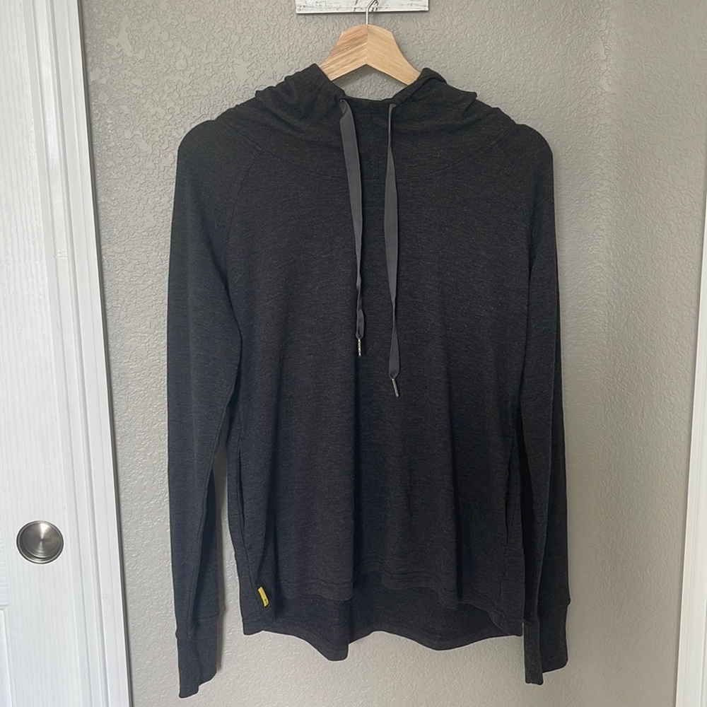 Lolë workout jacket